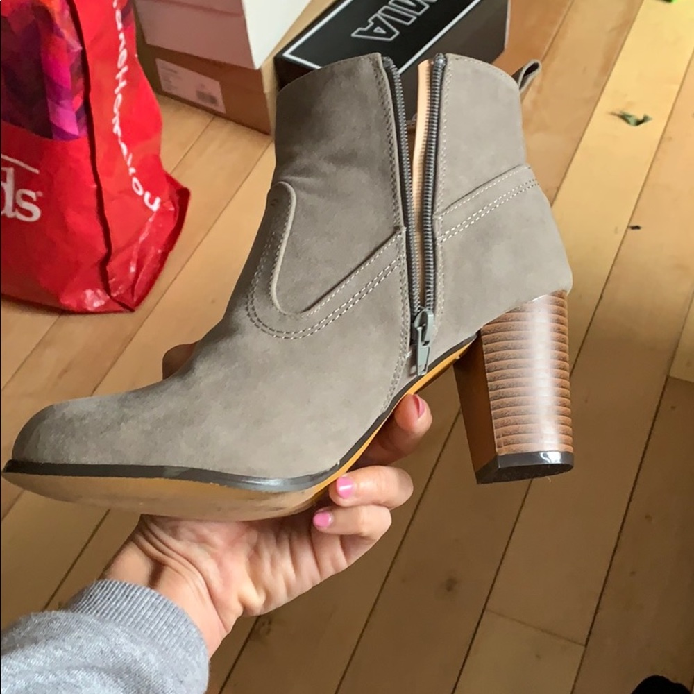 Booties - Picture 3 of 3